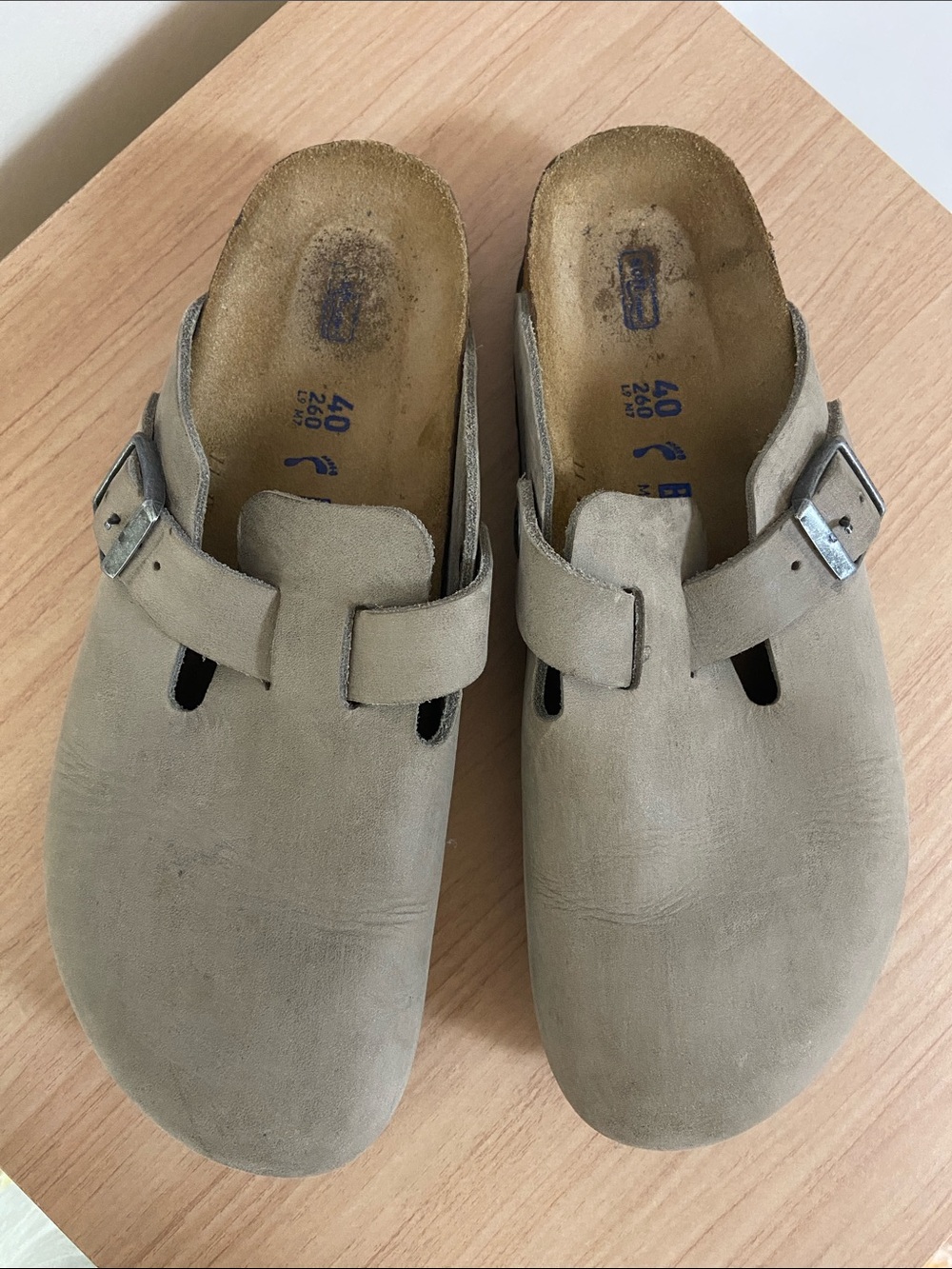 Birkenstock Women’s 9/Men’s 7(Unisex) Boston Clog - Taupe - Picture 2 of 8